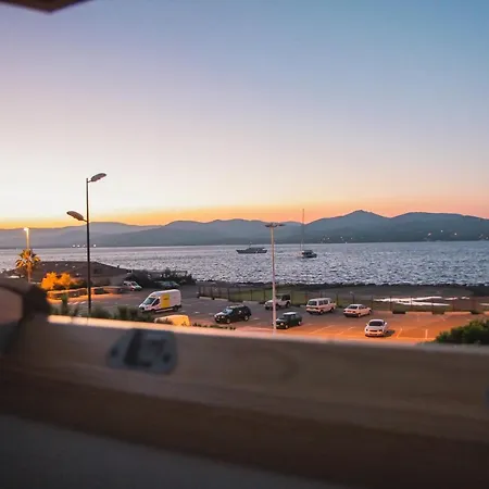 Maison Du Port 42 Alojamento de Acomodação e Pequeno-almoço