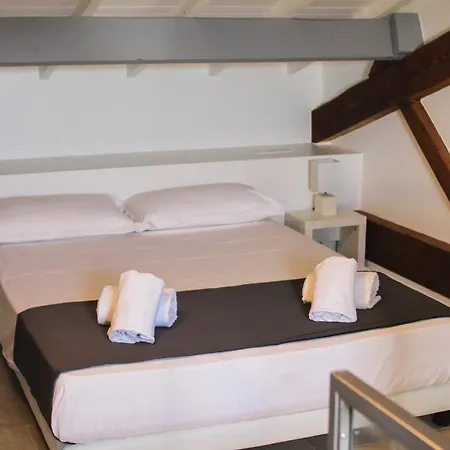Maison Du Port 42 Bed & Breakfast Saint-Tropez